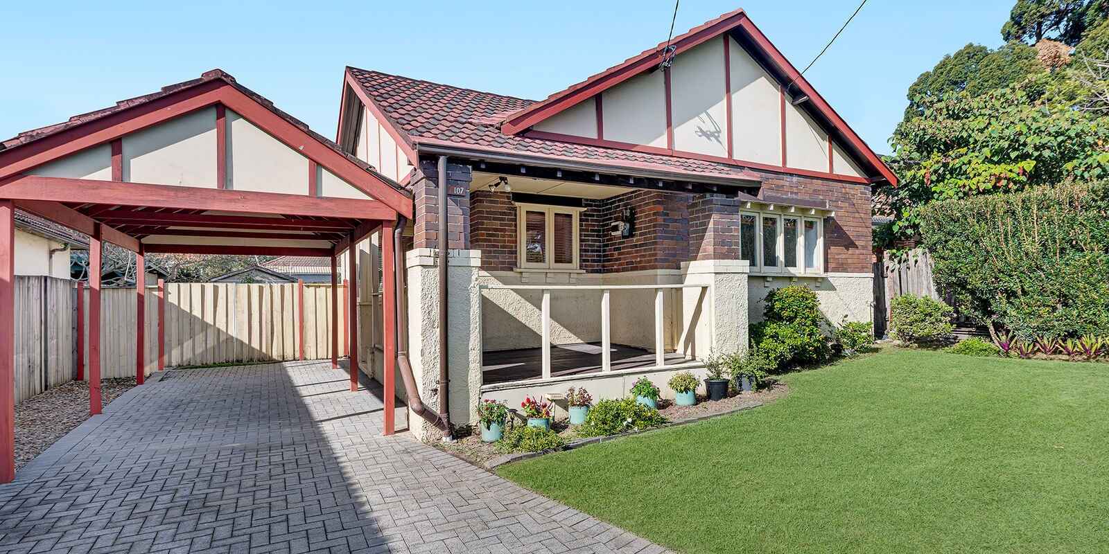 107 Eastern Valley Way Castlecrag