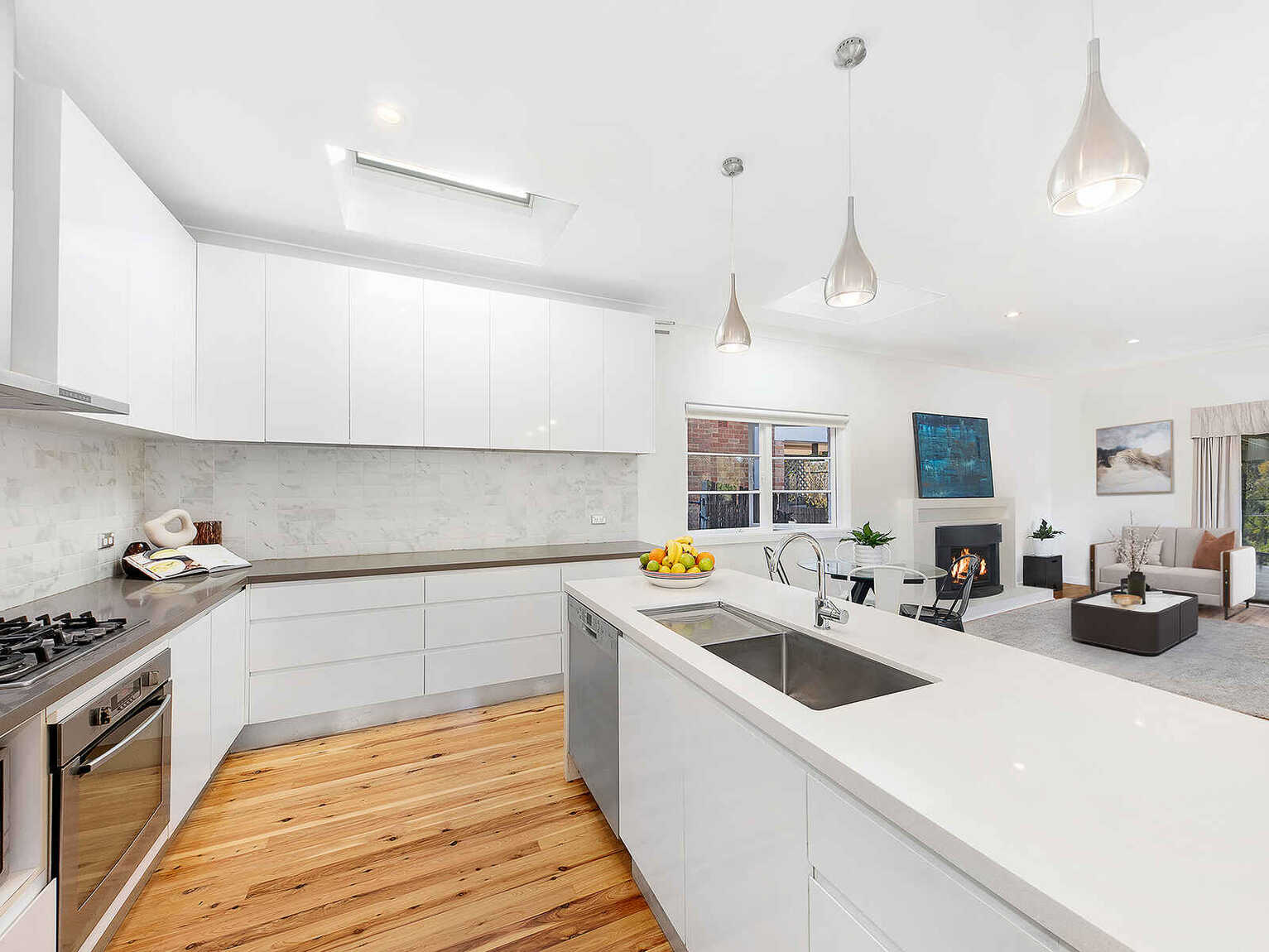 28 Morotai Crescent Castlecrag 28 Morotai Crescent Castlecrag