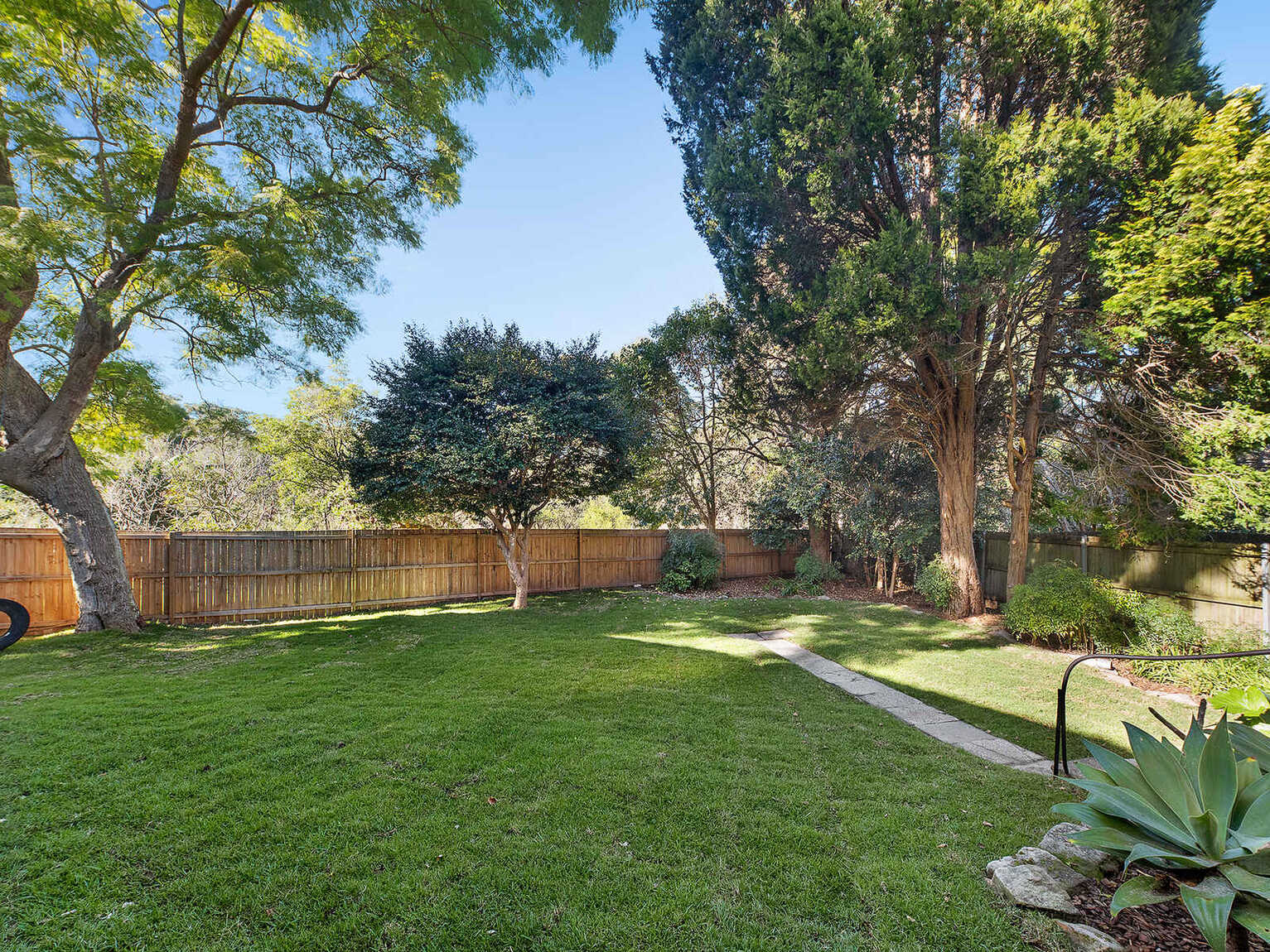28 Morotai Crescent Castlecrag 28 Morotai Crescent Castlecrag