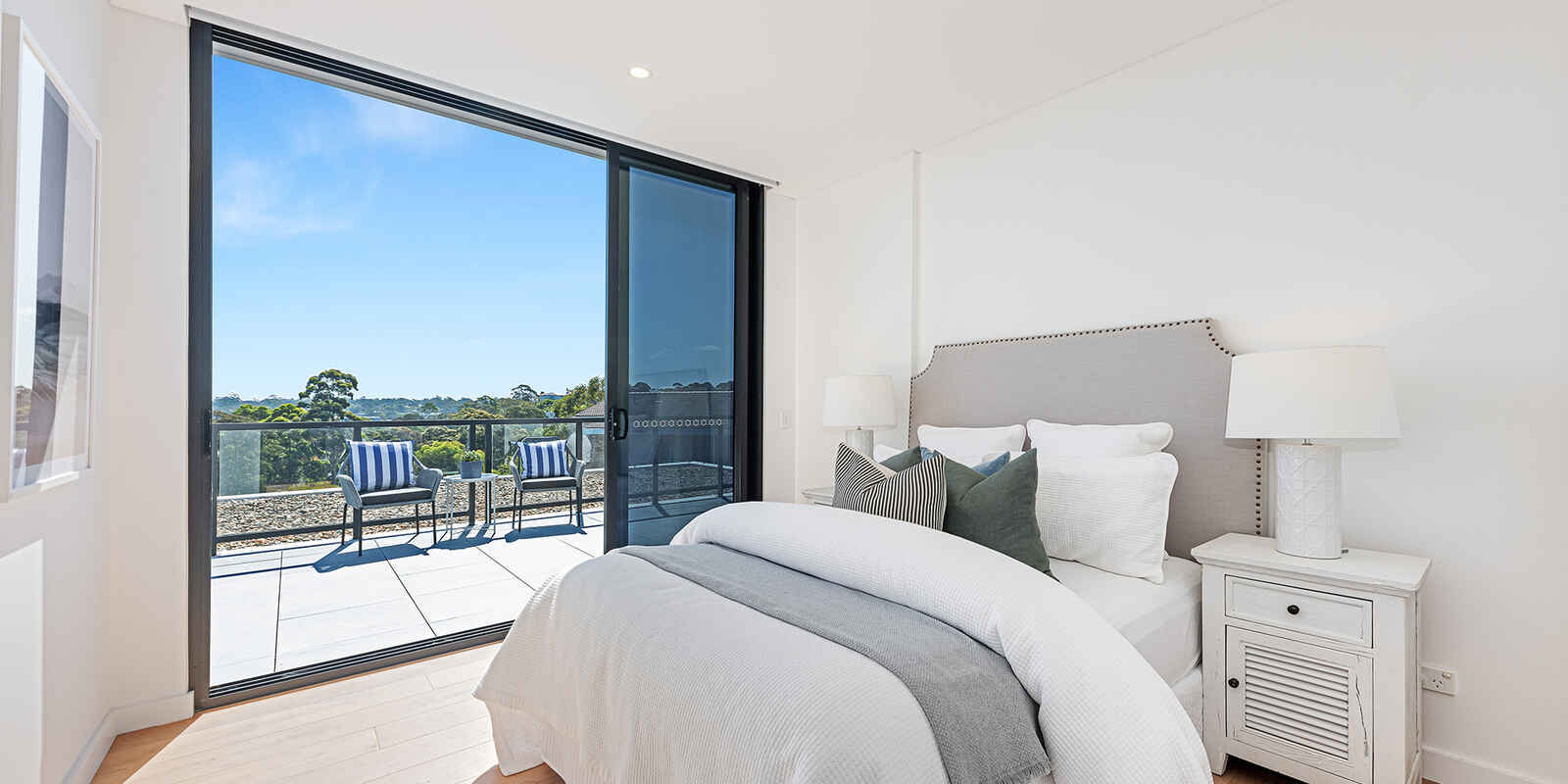 11/12 Amaroo Avenue Castle Cove