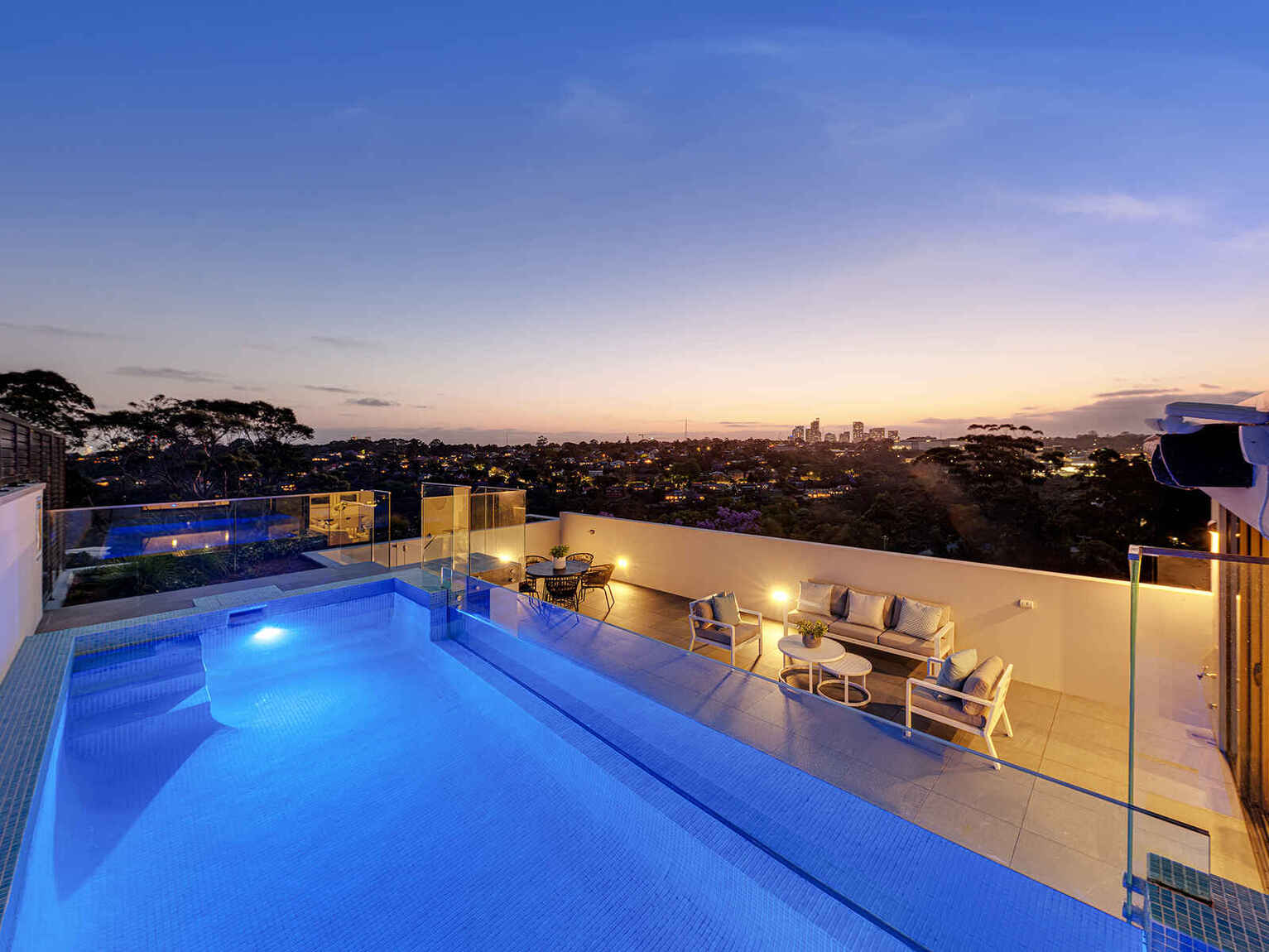 11/12 Amaroo Avenue Castle Cove 11/12 Amaroo Avenue Castle Cove