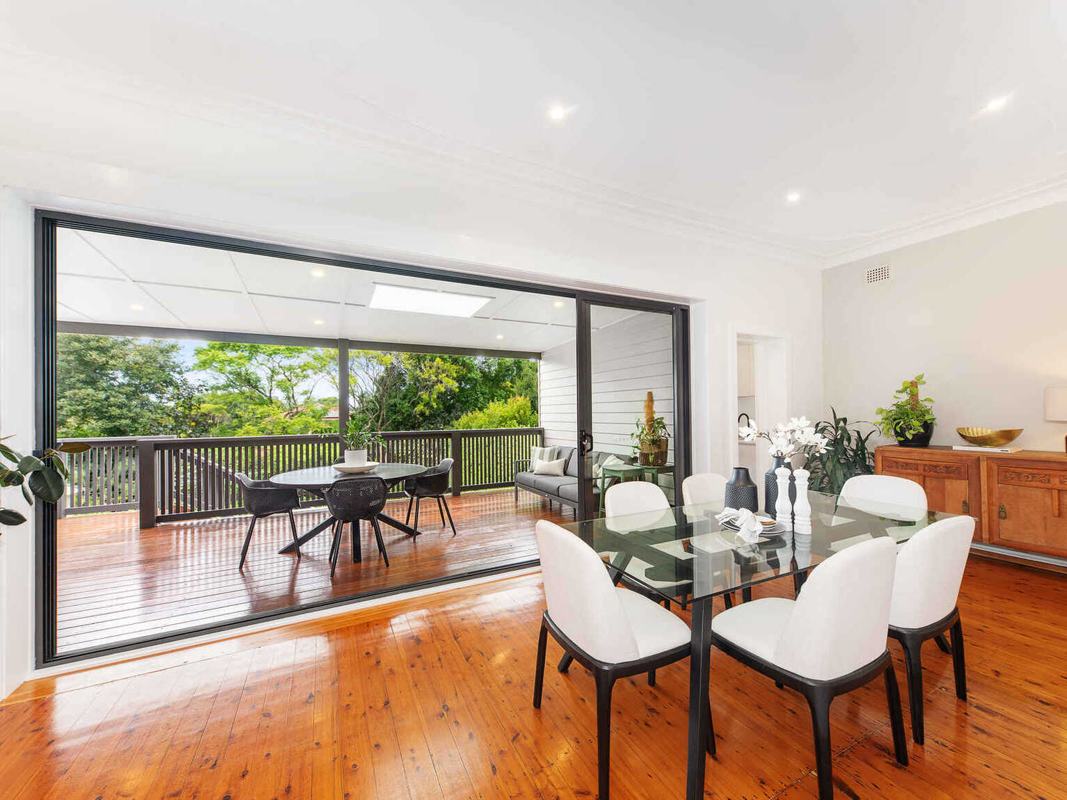 18 Baringa Road Northbridge