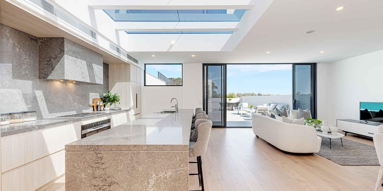 11/12 Amaroo Avenue Castle Cove