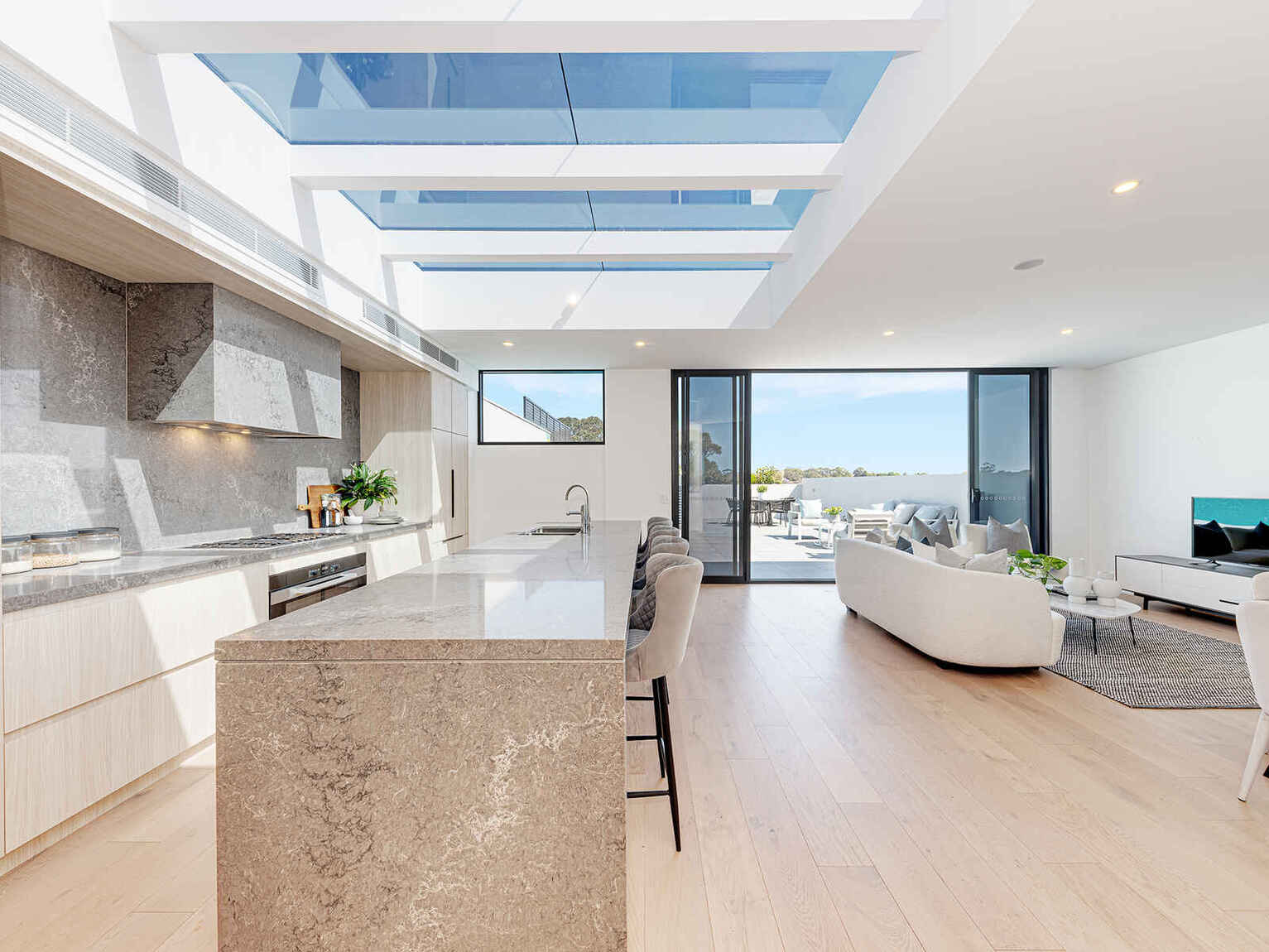 11/12 Amaroo Avenue Castle Cove 11/12 Amaroo Avenue Castle Cove