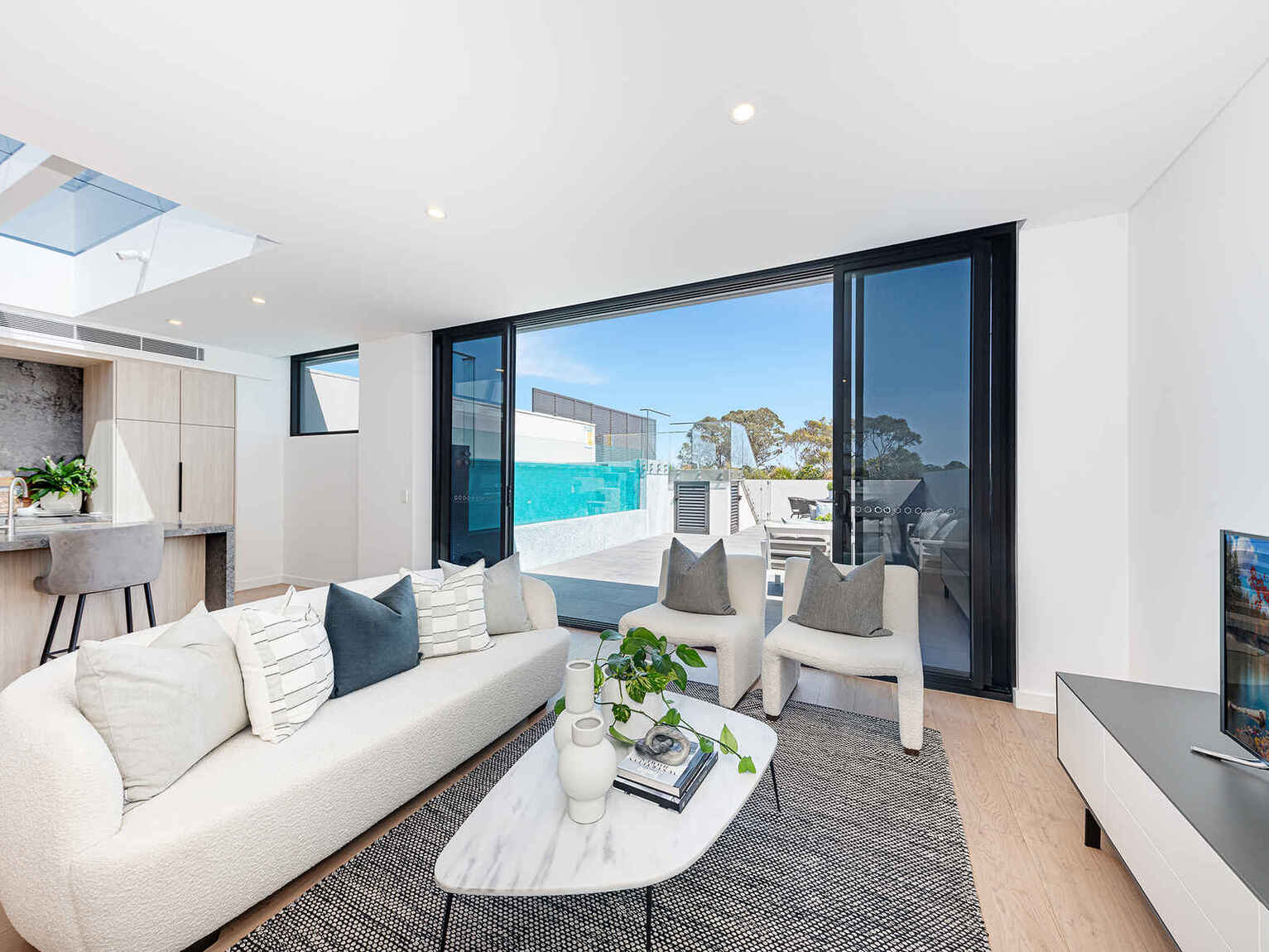 11/12 Amaroo Avenue Castle Cove 11/12 Amaroo Avenue Castle Cove