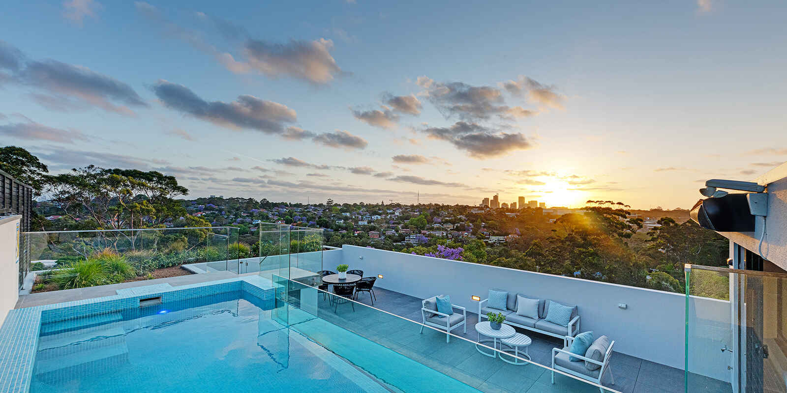 11/12 Amaroo Avenue Castle Cove