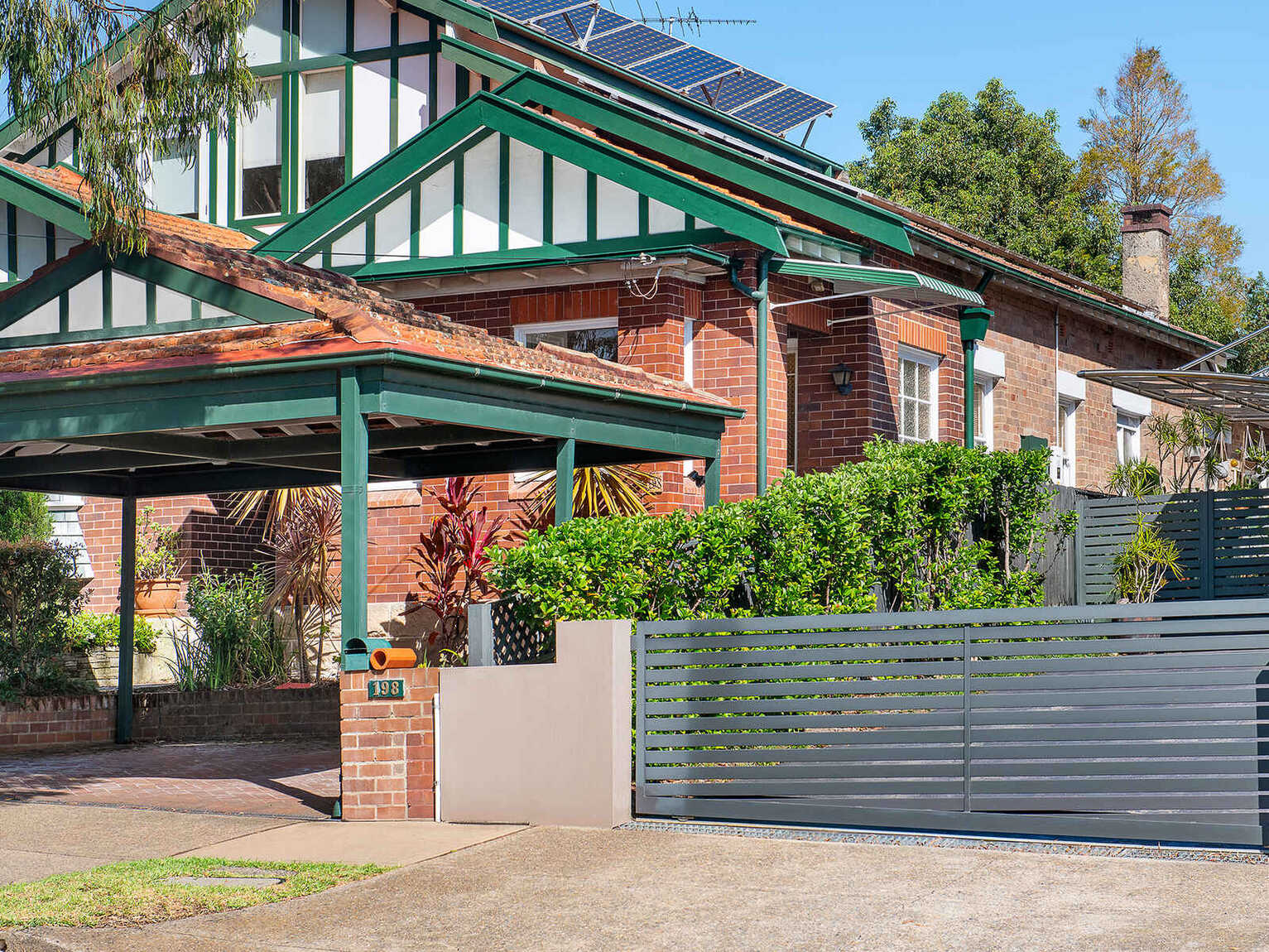 198  Sailors Bay Road Northbridge