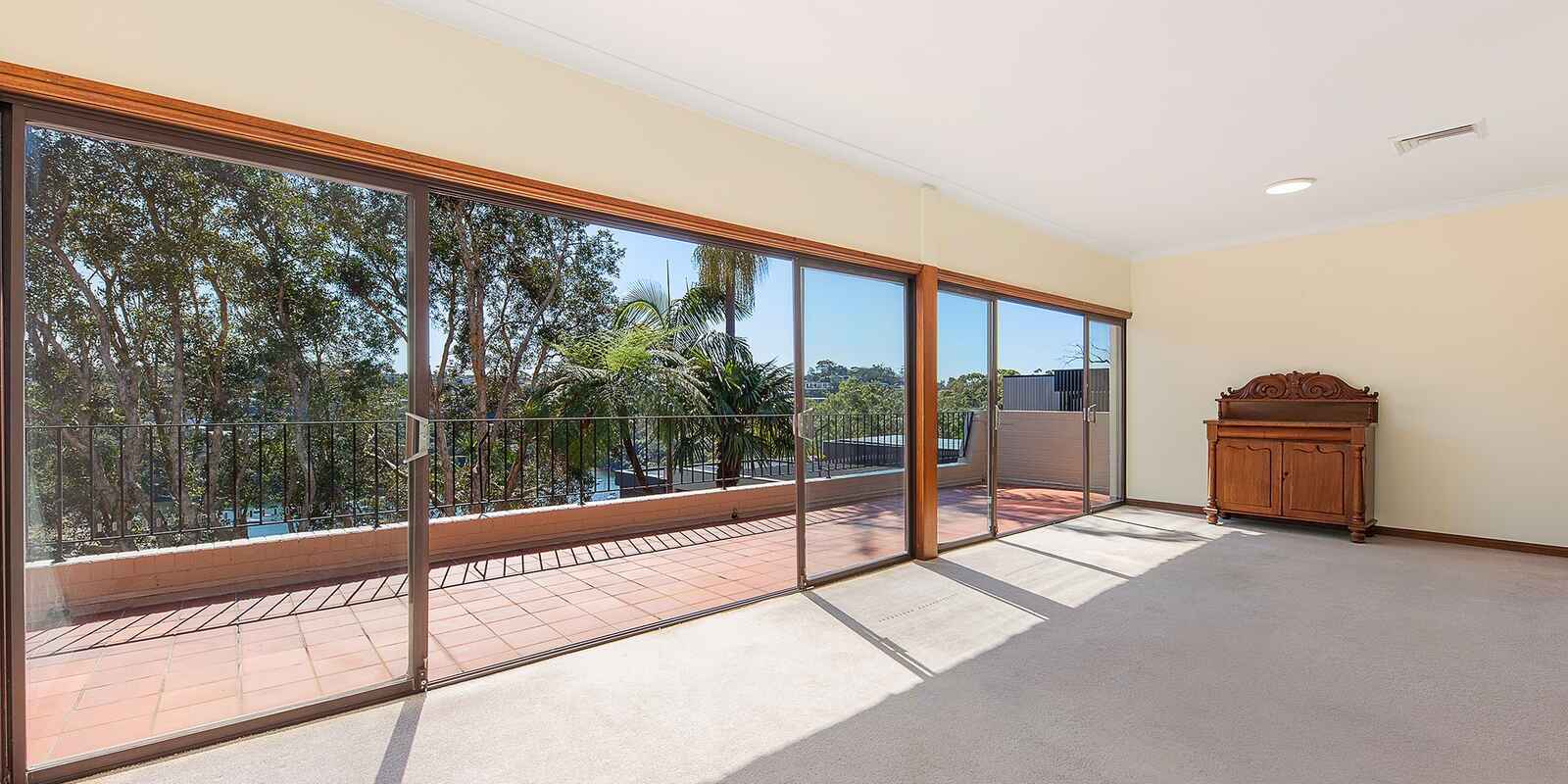 13  Minnamurra Road  Northbridge
