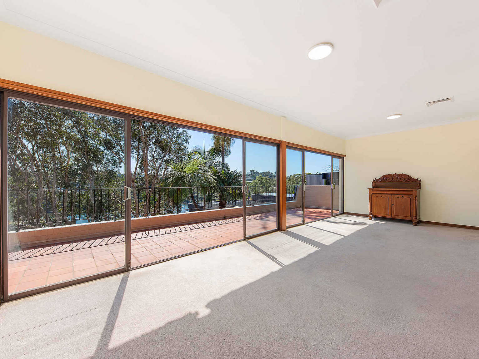 13  Minnamurra Road  Northbridge