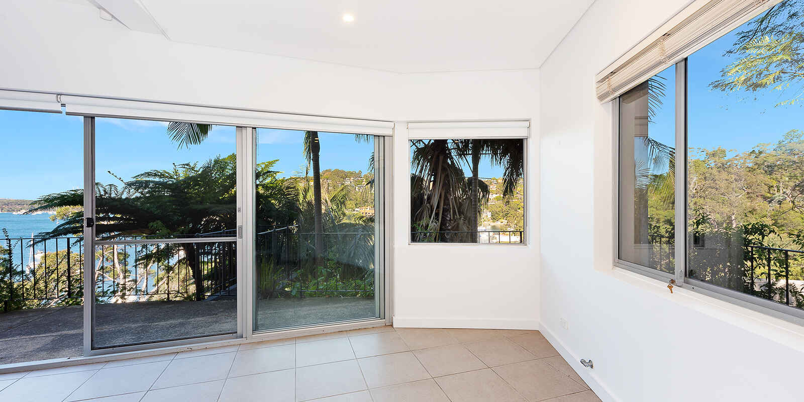 Flat 11 The Barricade Castlecrag