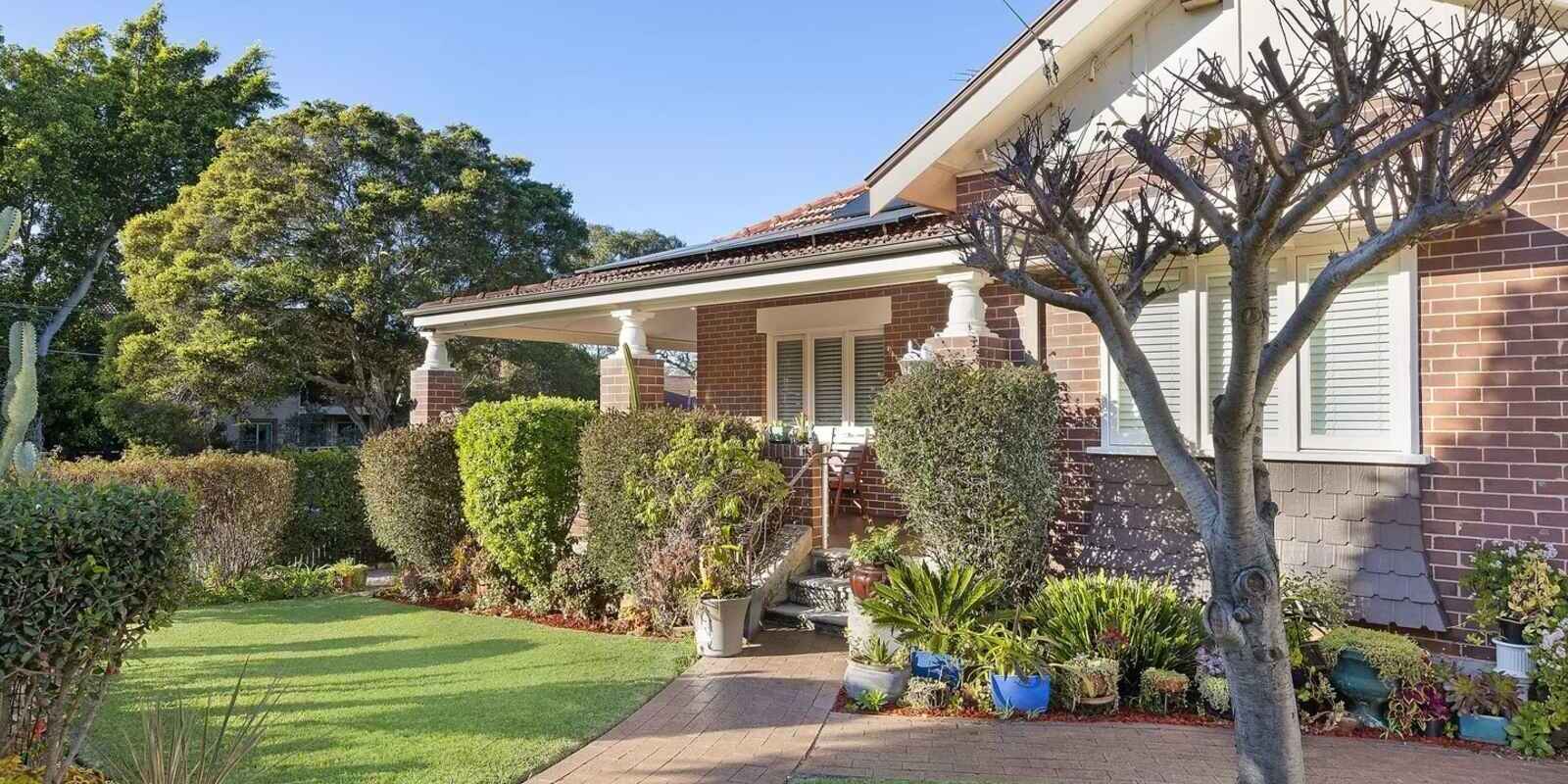 2 Merrenburn Avenue Naremburn