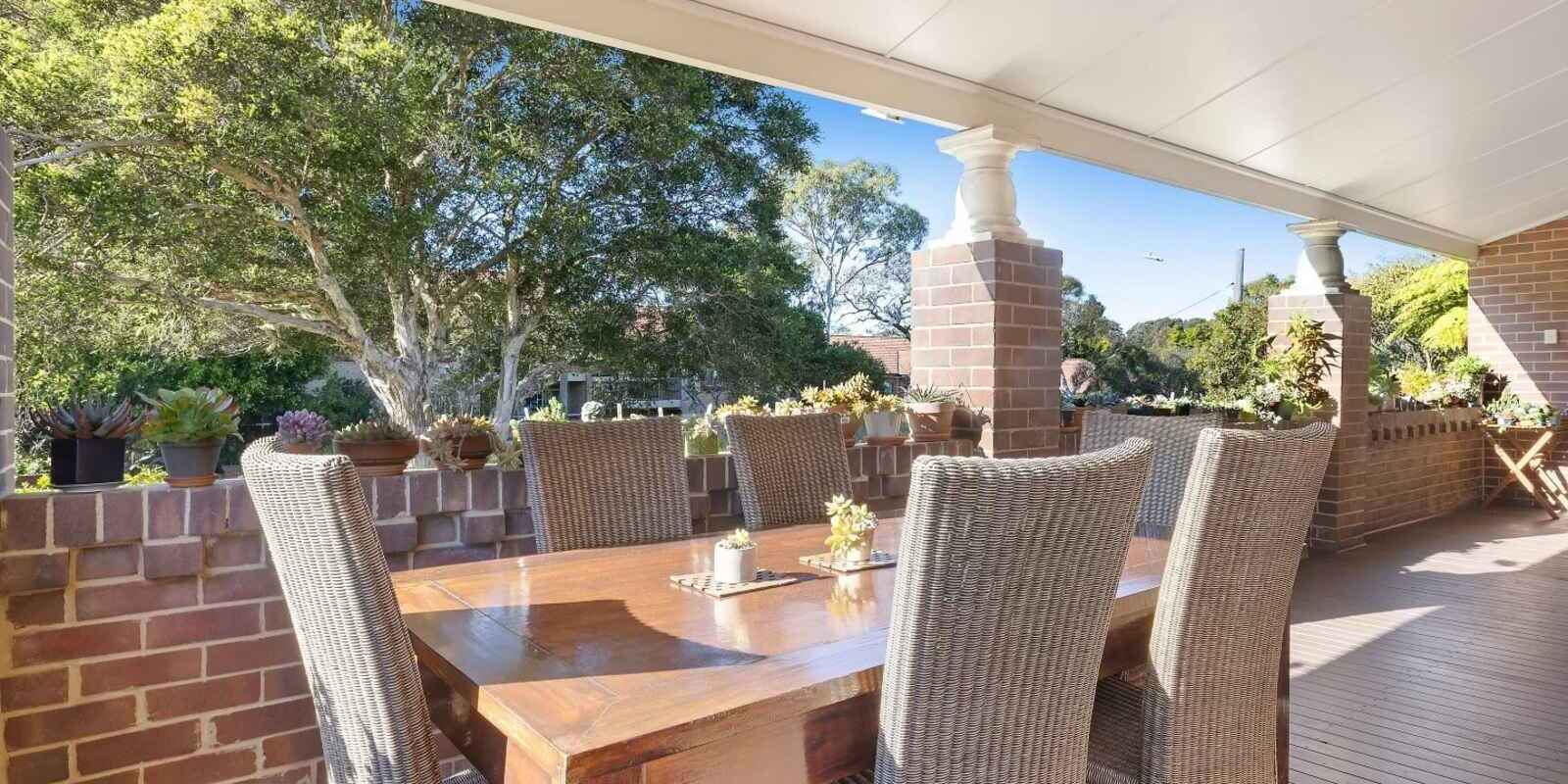 2 Merrenburn Avenue Naremburn