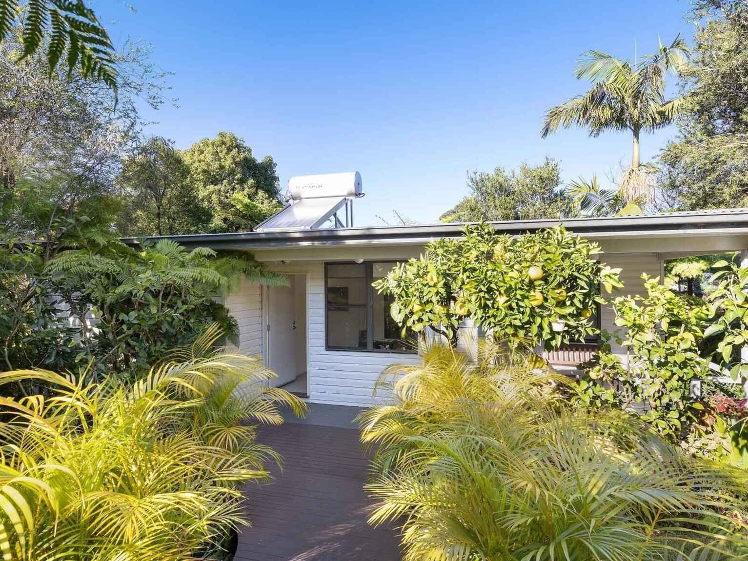 2 Merrenburn Avenue Naremburn