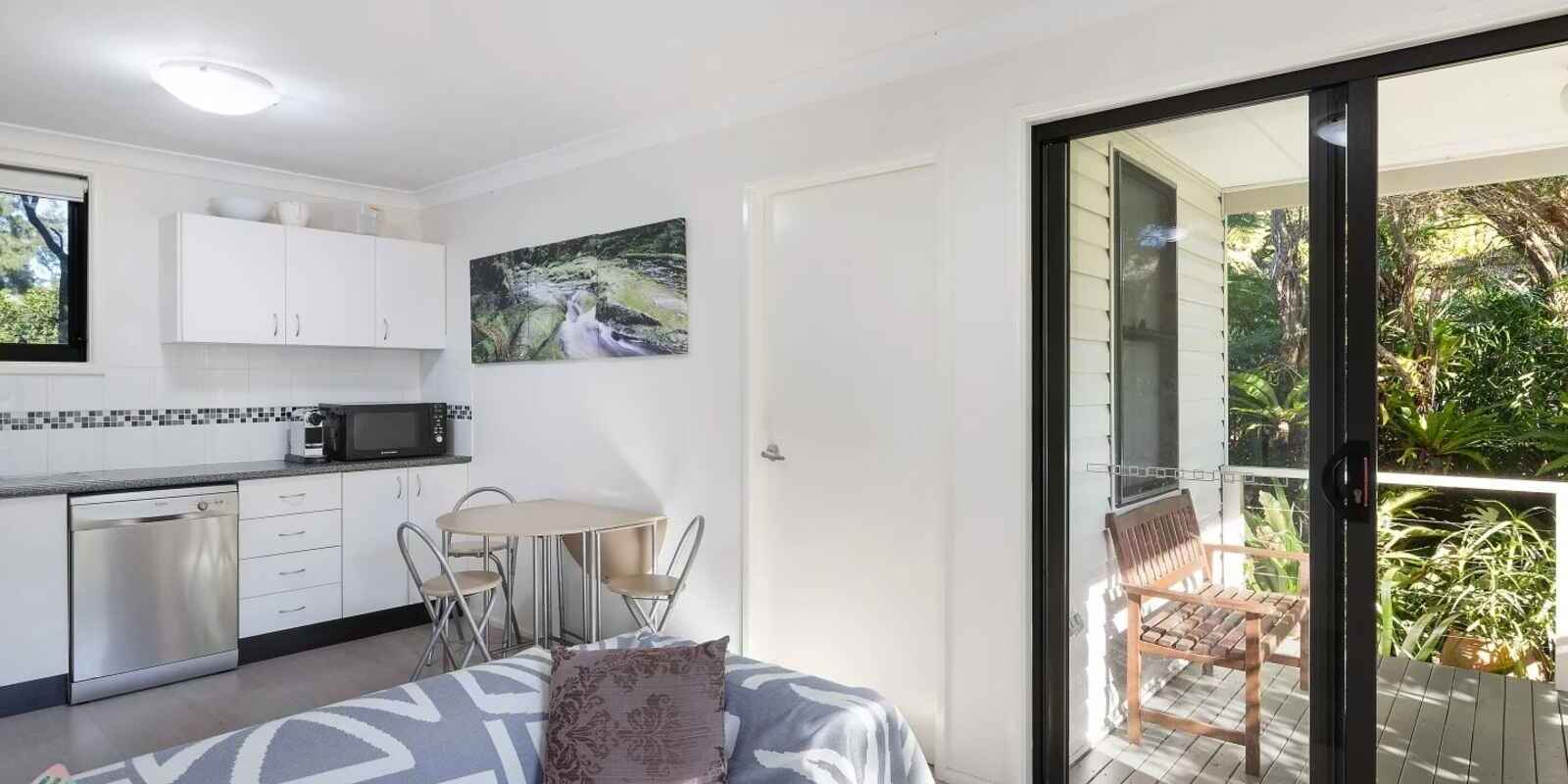 2 Merrenburn Avenue Naremburn