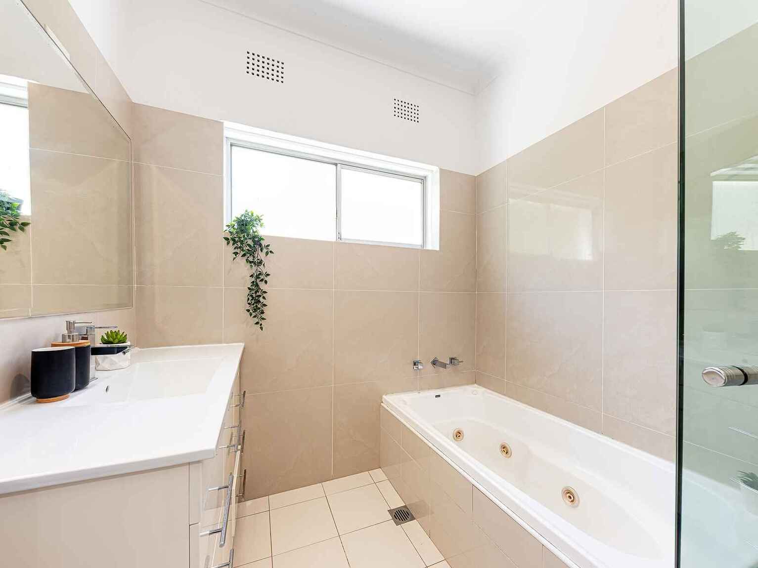 6 The Outpost Northbridge