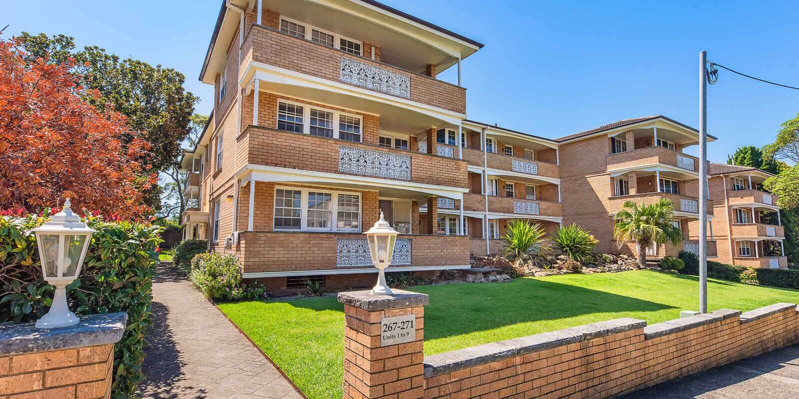 8/267-271 Sailors Bay Road Northbridge