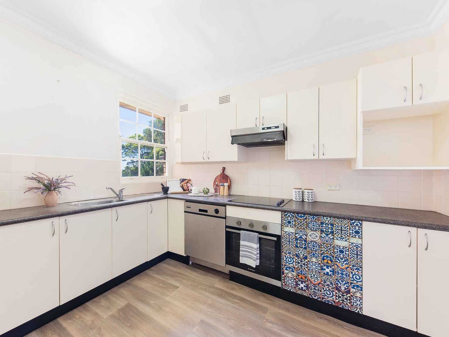 8/267-271 Sailors Bay Road Northbridge