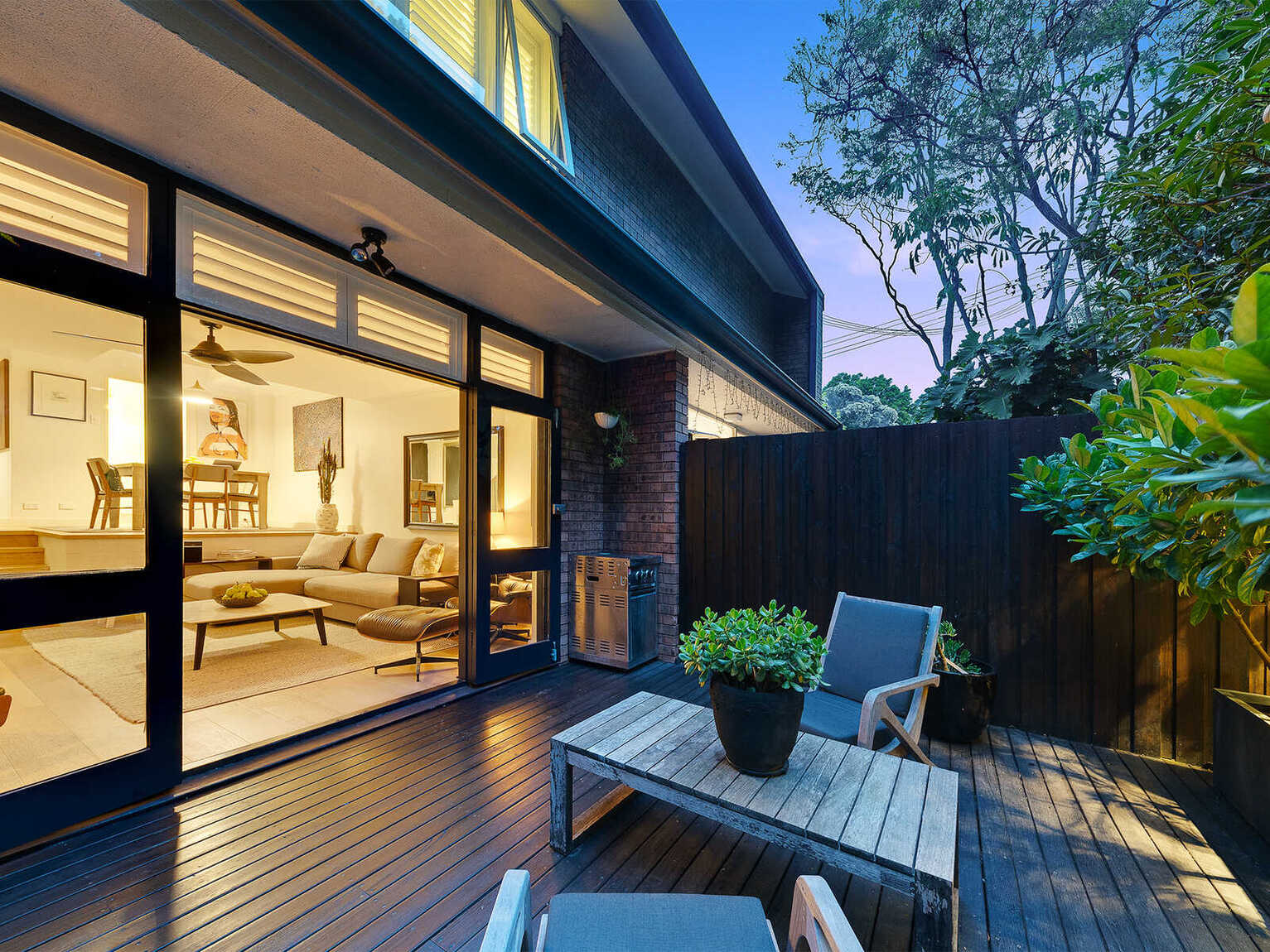 2/2-4 Trafalgar Street Crows Nest