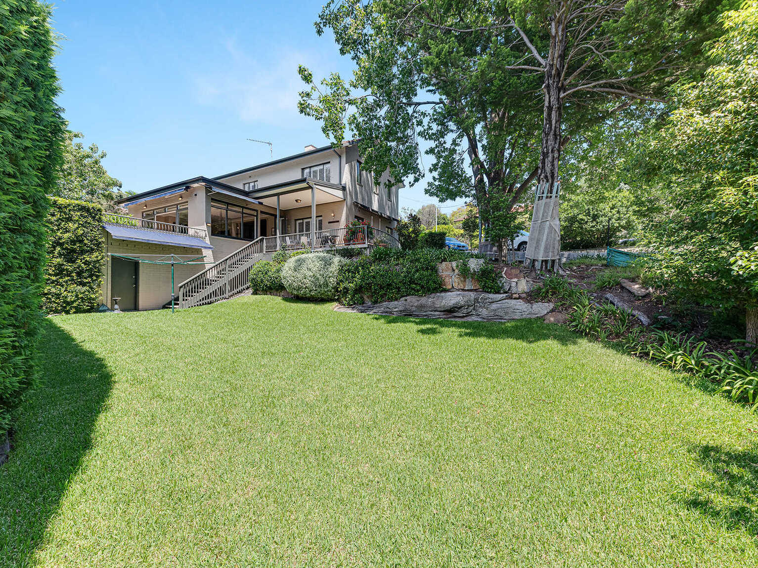 13 Glenroy Avenue Middle Cove