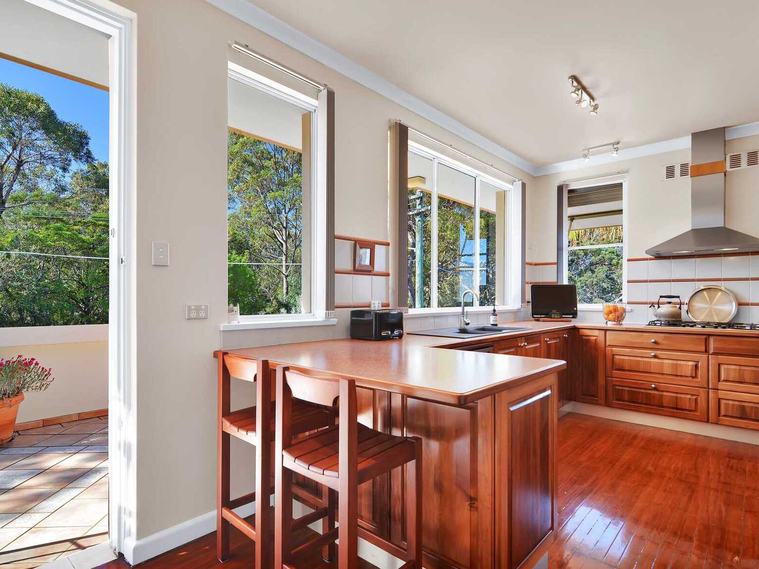 60 Coolawin Road  Northbridge