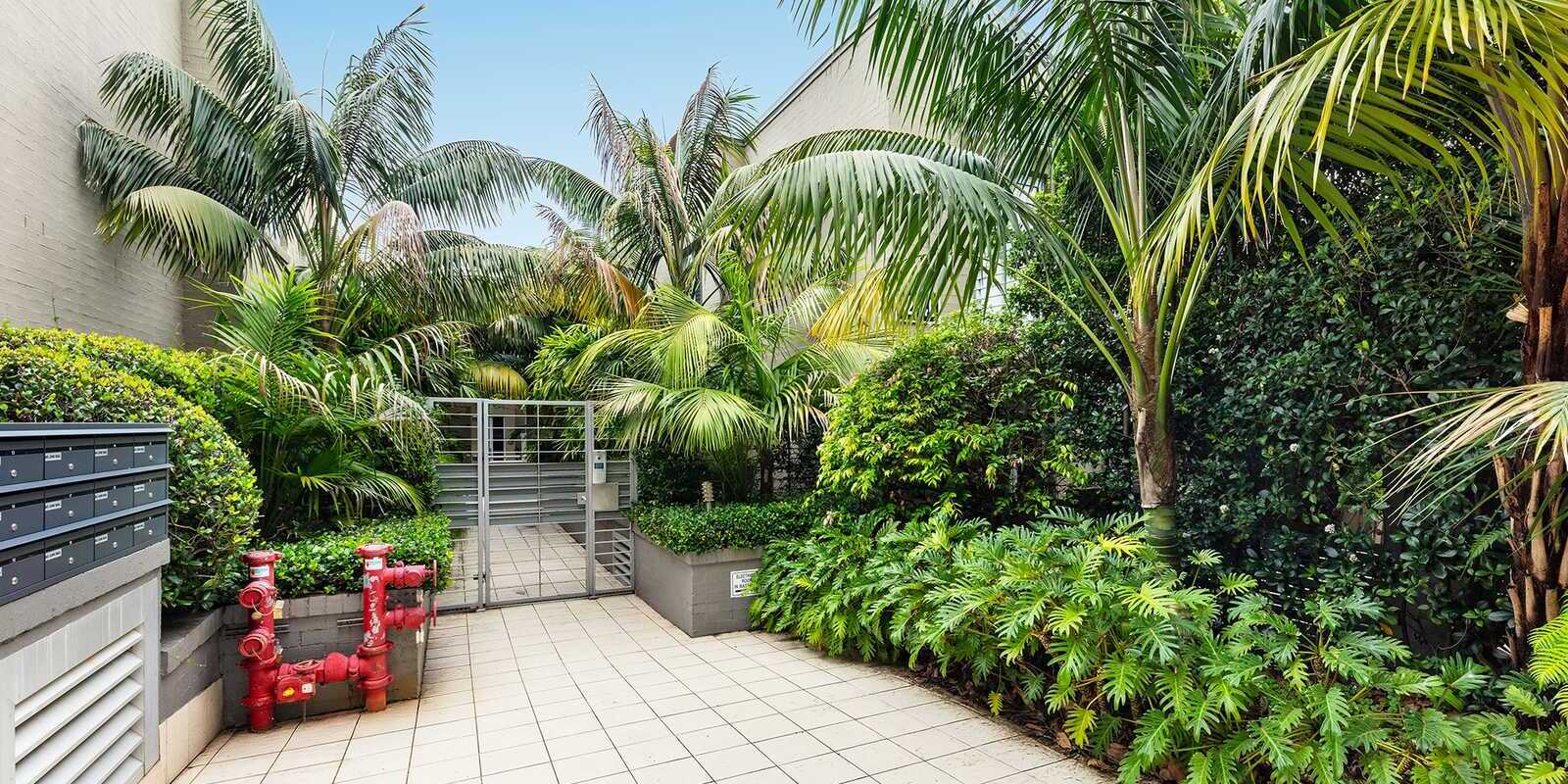 16/32-40 Sailors Bay Road Northbridge