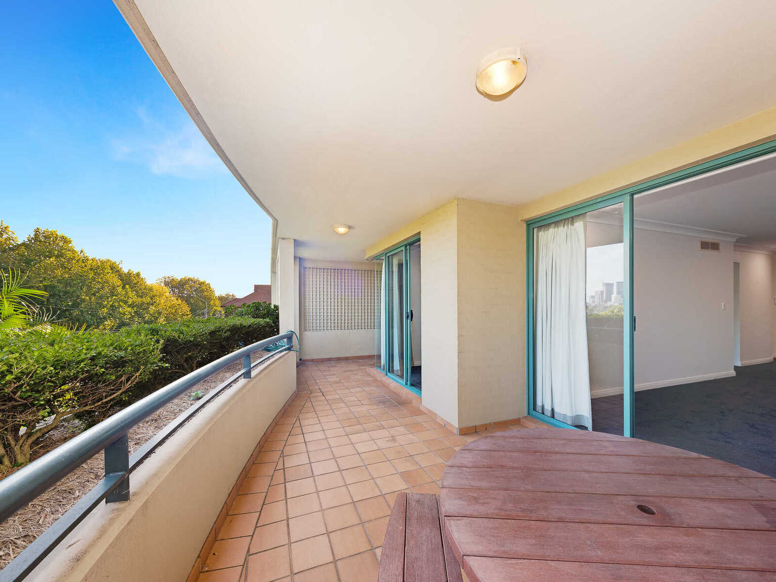 13/135 Sailors Bay Road Northbridge