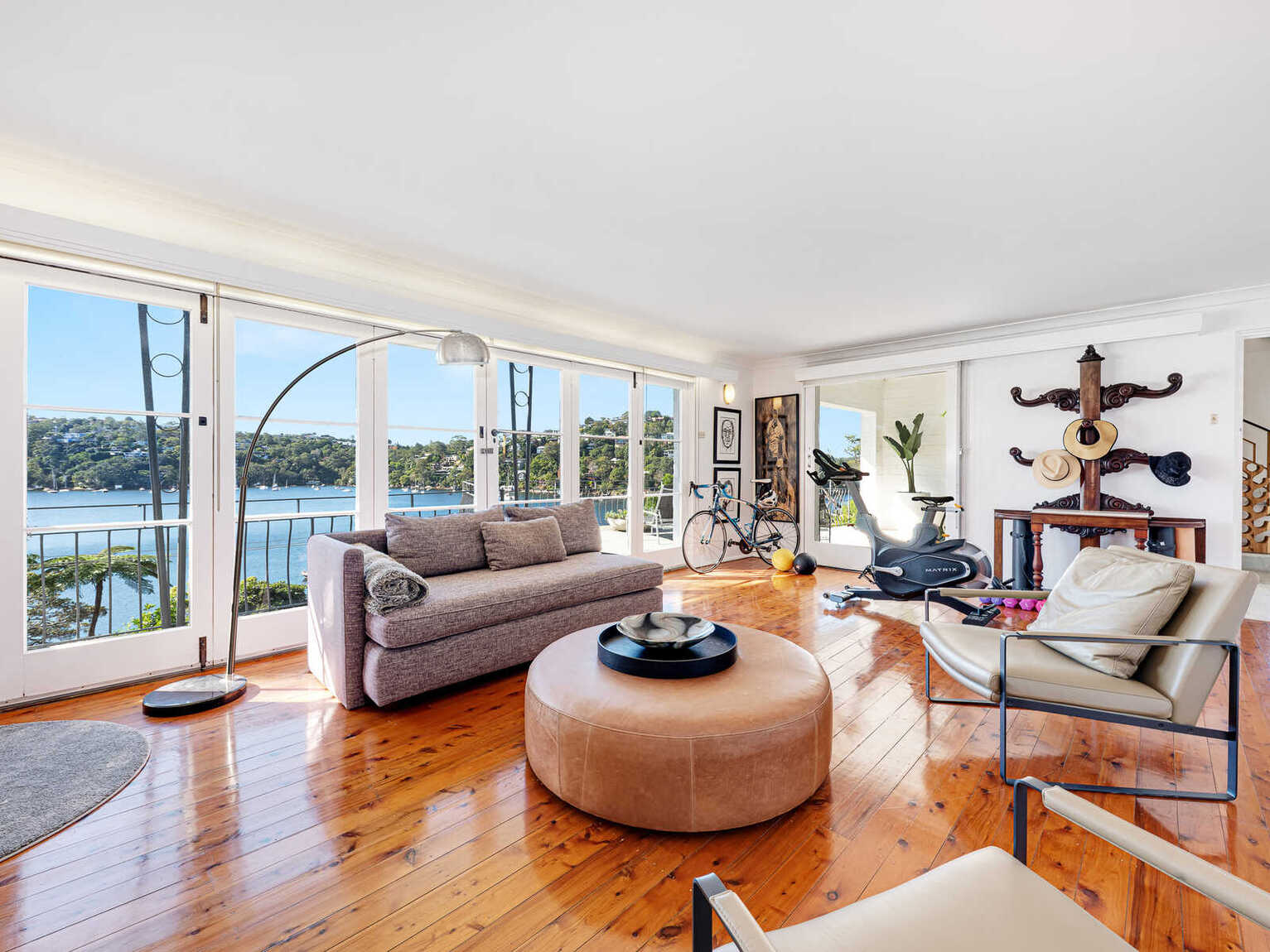 5 Cheyne Walk Castlecrag