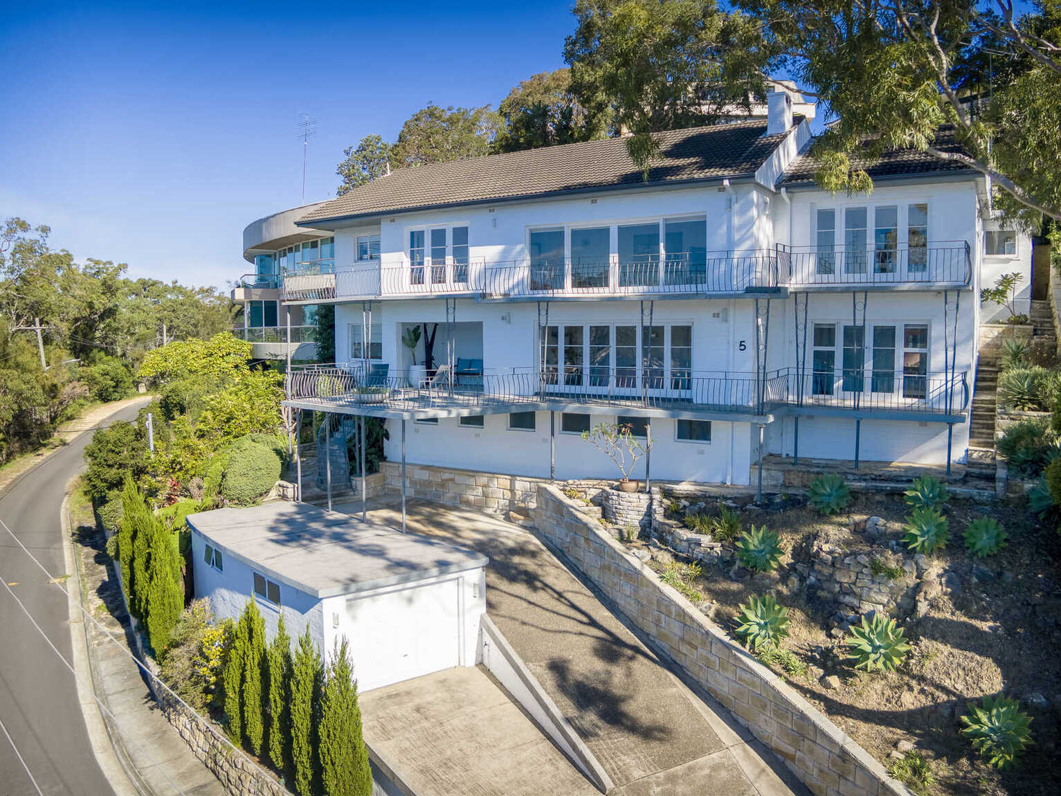 5 Cheyne Walk Castlecrag