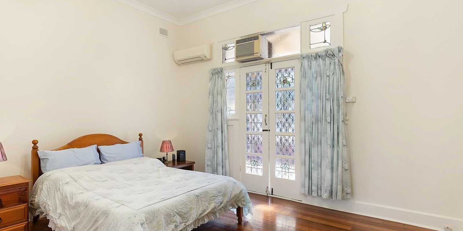 4 Merrenburn Ave Naremburn