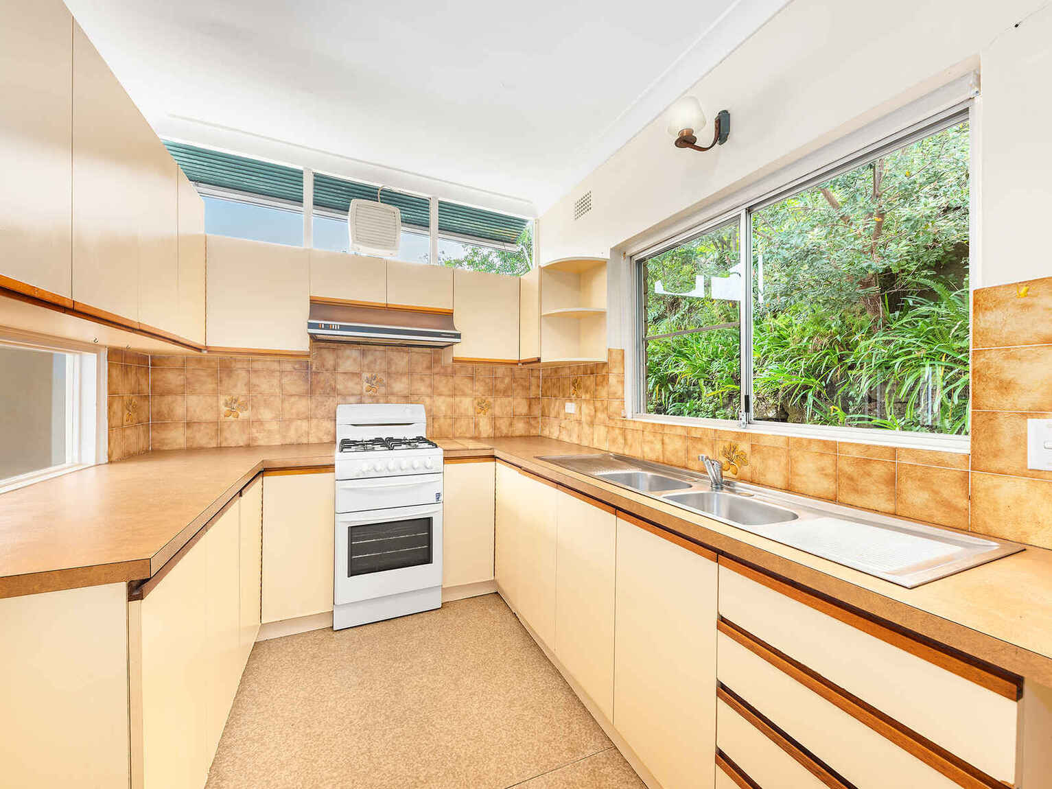 31 The Rampart Castlecrag