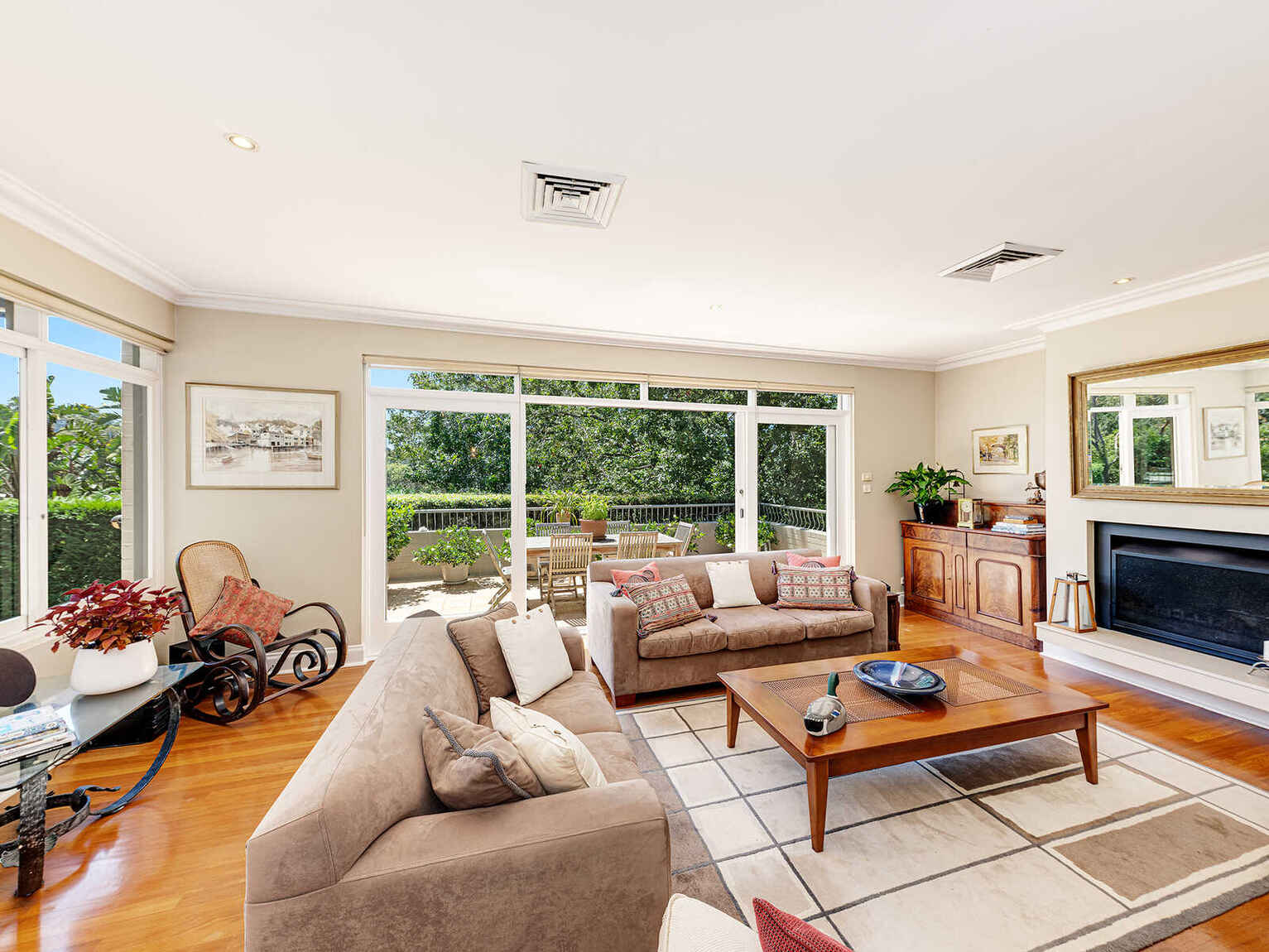 13 Glenroy Avenue Middle Cove