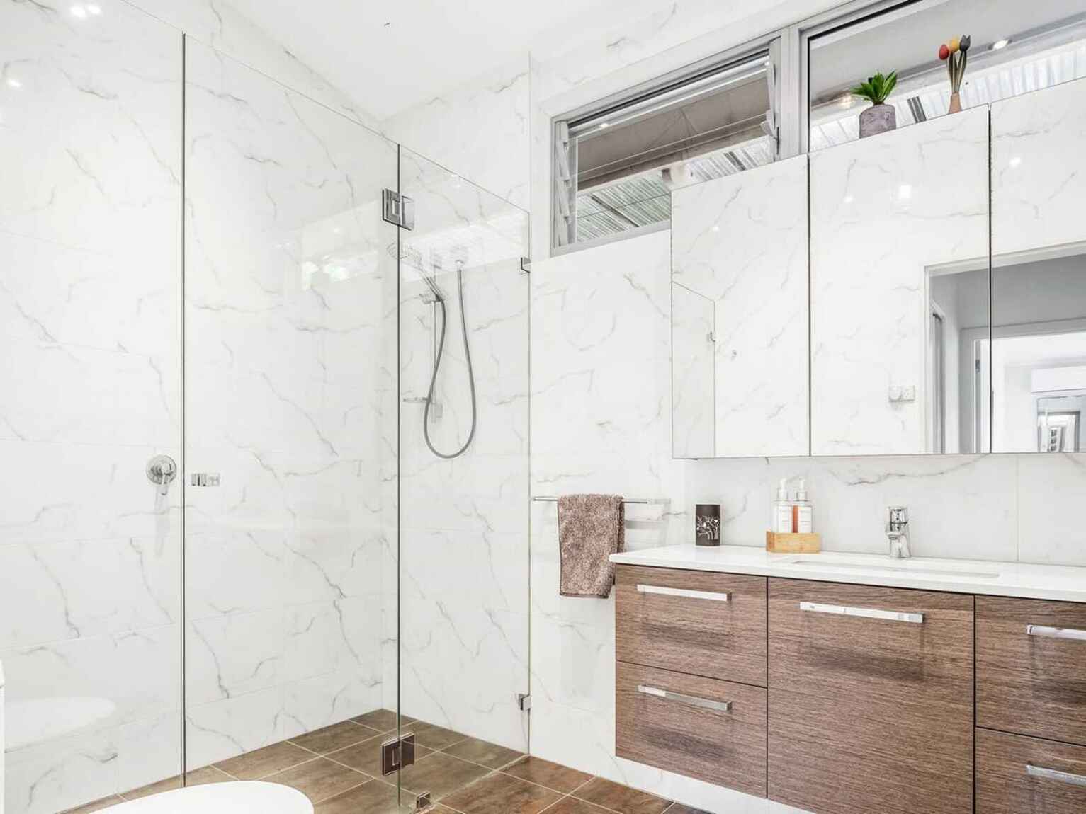 72  Minnamurra Road Northbridge