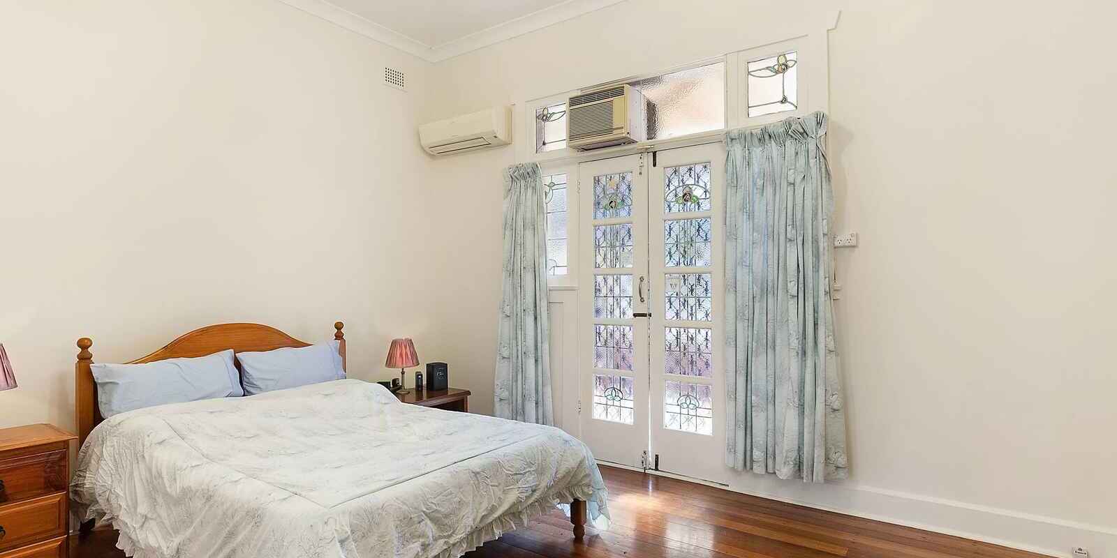 4 Merrenburn Ave Naremburn